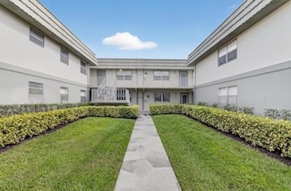586 Monaco M Unit M, Delray Beach, FL 33446