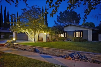 4024 Defender Dr, Agoura Hills, CA 91301