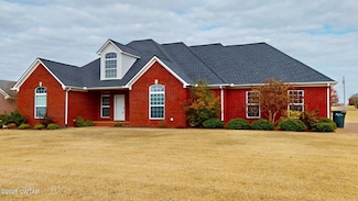 1112 Crowne Pointe Dr, Newbern, TN 38059