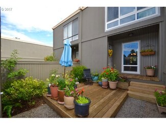 1640 NW Bridgeway Ln Unit A28, Beaverton, OR 97006