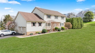 415 Spotswood Englishtown Rd, Monroe Township, NJ 08831