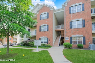 511 Coppola Dr, South Plainfield, NJ 07080