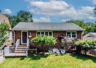 257 S 6th Ave, Highland Park, NJ 08904