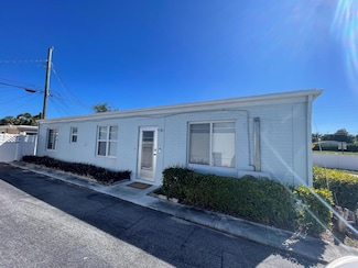 2023 S Suzanne Cir Unit 1, North Palm Beach, FL 33408