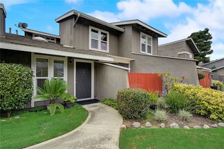345 University Dr Unit K3, Costa Mesa, CA 92627