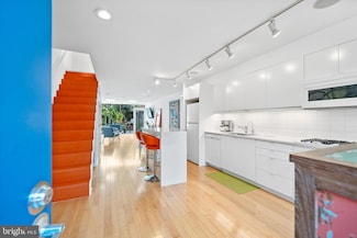 458 N St NW, Washington, DC 20001