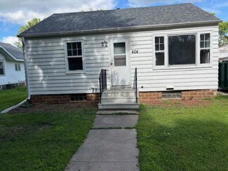404 1st St NW, Dayton, IA 50530