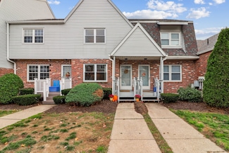 240 Burlington Ave Unit 27, Bristol, CT 06010