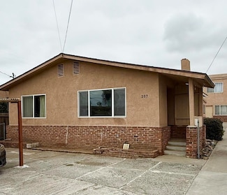 207-11 E 1st St, National City, CA 91950