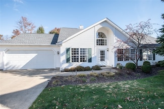 6865 Hidden Lake Trail Unit 32, Brecksville, OH 44141