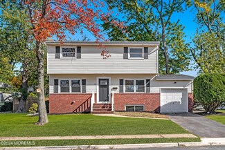 28 Cornell Dr, Hazlet, NJ 07730