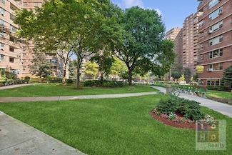 455 Fdr Dr Unit B405, New York, NY 10002