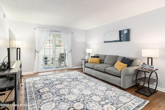 1251 Westlynne Way Unit 2, Louisville, KY 40222