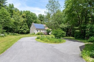 57 Ridge Rd, Upton, MA 01568
