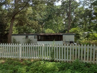 202 Helen Dr, Anderson, SC 29626