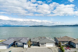 2190 Mariner Beach Dr, Oak Harbor, WA 98277