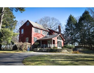 115 N Main St, Sherborn, MA 01770