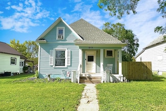 811 W Summit Ave, Shenandoah, IA 51601