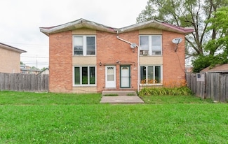 843 W Johns Manville Place, Waukegan, IL 60085