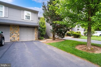 1 D Brookline Ct, Princeton, NJ 08540