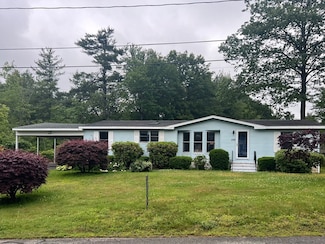 152 Sunrise Ln, Gardner, MA 01440