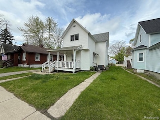 1917 16th St, Port Huron, MI 48060