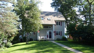 58101 Hill Dr, Lawrence, MI 49064