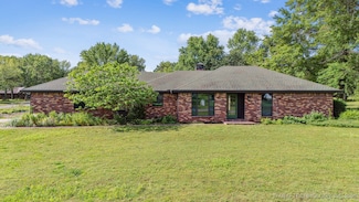17712 E 94th St N, Owasso, OK 74055