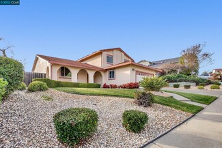 2256 Redwood Rd, Hercules, CA 94547