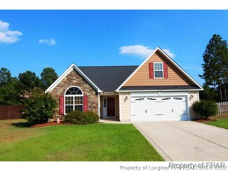450 Basket Oak Dr, Bunnlevel, NC 28323