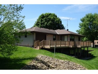 22960 Greenland Ln, Elysian, MN 56028
