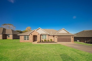 207 Casey Ln, Washington, OK 73093