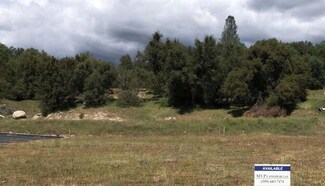 1 Junction Dr, Oakhurst, CA 93644