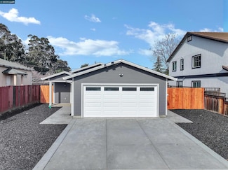 76 Cornwall St, Pittsburg, CA 94565