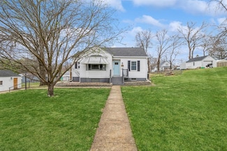 1231 Pleasant View Dr, Des Moines, IA 50315