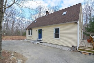 275 High St, Uxbridge, MA 01569