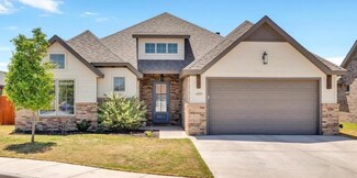 6803 52nd St, Lubbock, TX 79407