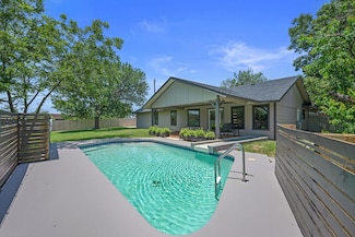 7301 Berkman Dr, Austin, TX 78752