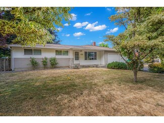 18913 NE Hassalo St, Portland, OR 97230