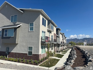 2801 S Orchard Hill Ln, Perry, UT 84302