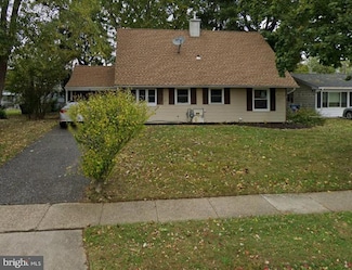 33 Middlebury Ln, Willingboro, NJ 08046