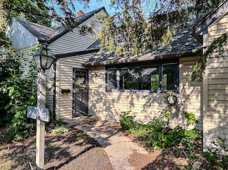 248 Merriam Ave N, Thief River Falls, MN 56701