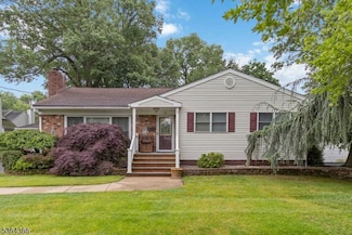 25 Station Rd, Madison, NJ 07940
