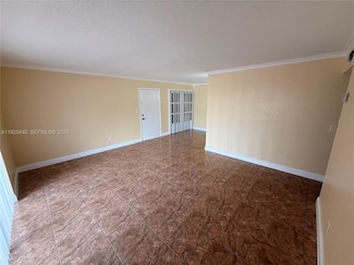 8011 W 6th Ave Unit J, Hialeah, FL 33014
