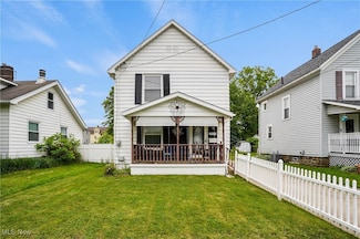 2049 Cook St, Cuyahoga Falls, OH 44221