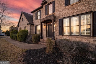 520 Waterside Ct, Canton, GA 30114