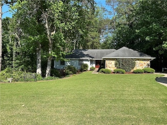 125 Fortuna Ct, Roswell, GA 30075