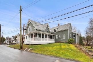 7 Mount Pleasant St, Derry, NH 03038