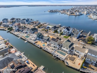 508 Bayview Dr, Toms River, NJ 08753