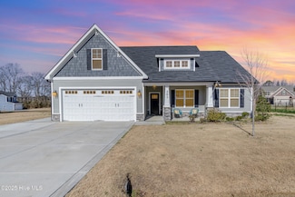 241 N Nolan Park Dr, Selma, NC 27576